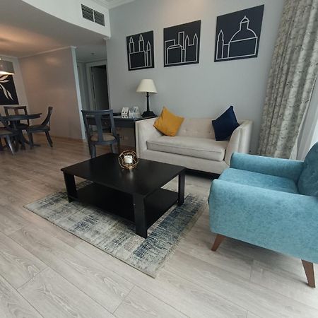 Aparta Hotel Torres De Suites Quito Exteriér fotografie