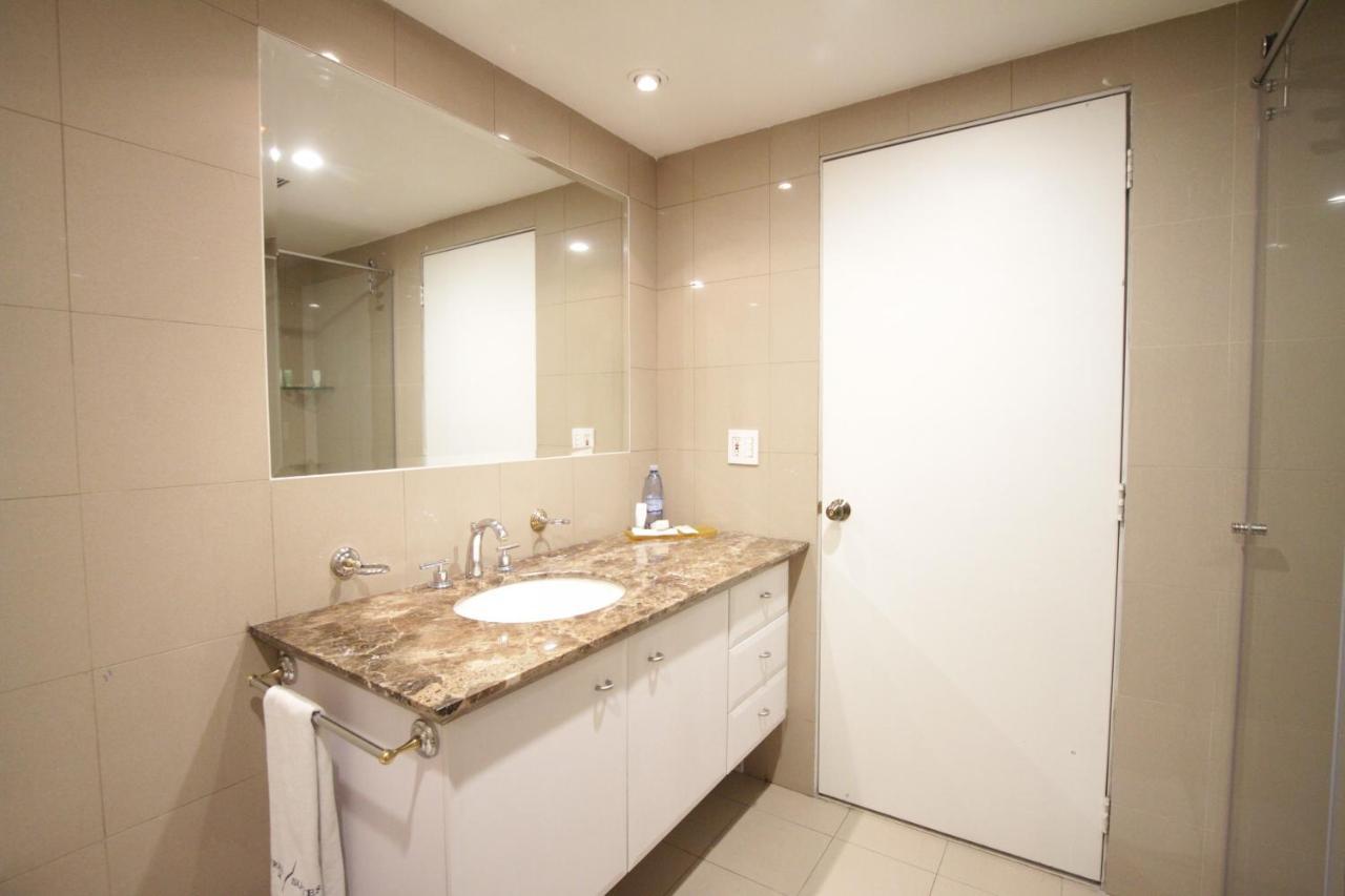 Aparta Hotel Torres De Suites Quito Exteriér fotografie