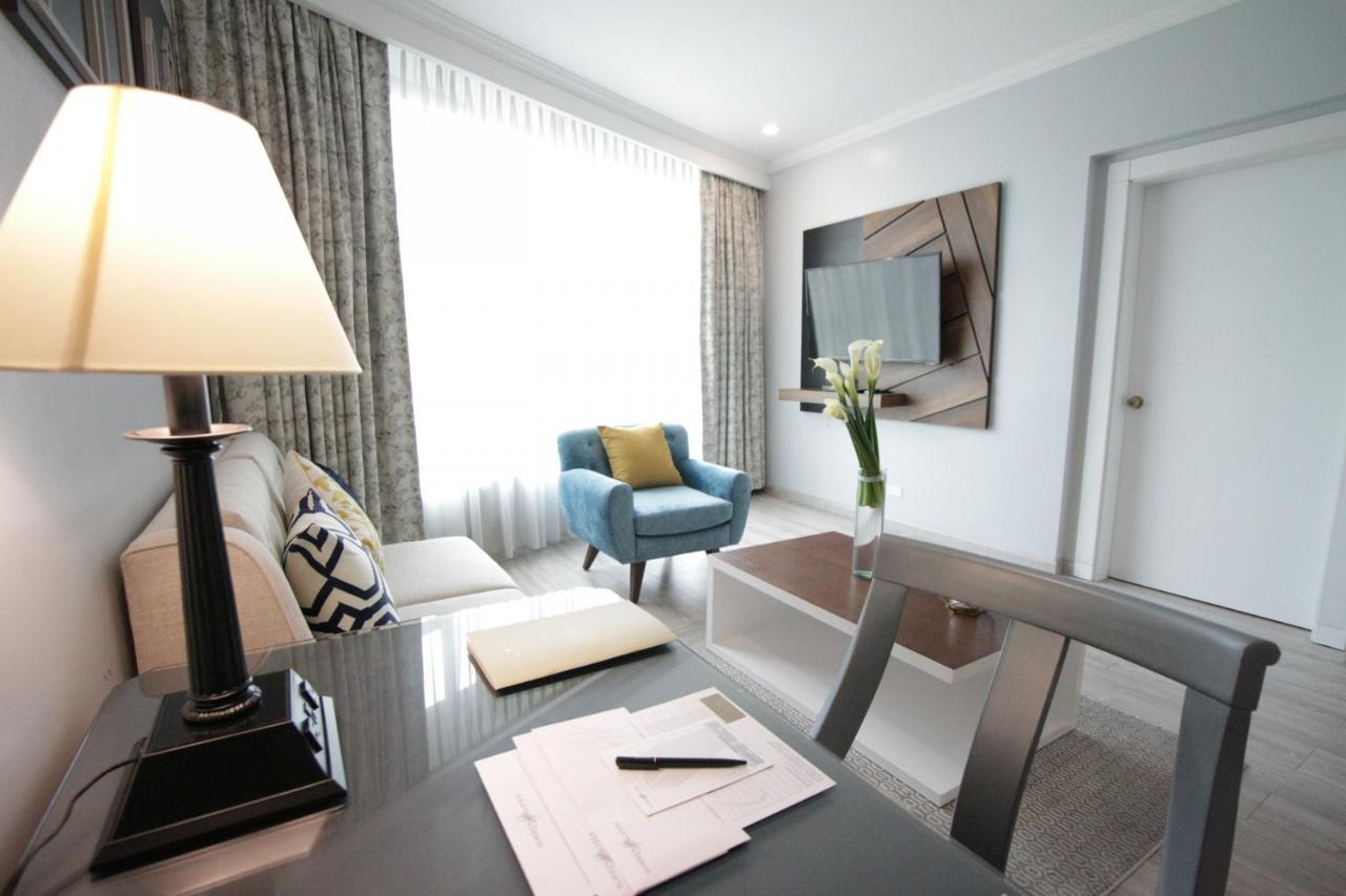 Aparta Hotel Torres De Suites Quito Exteriér fotografie