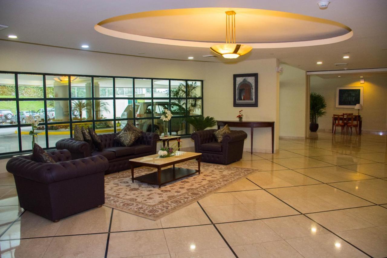 Aparta Hotel Torres De Suites Quito Exteriér fotografie