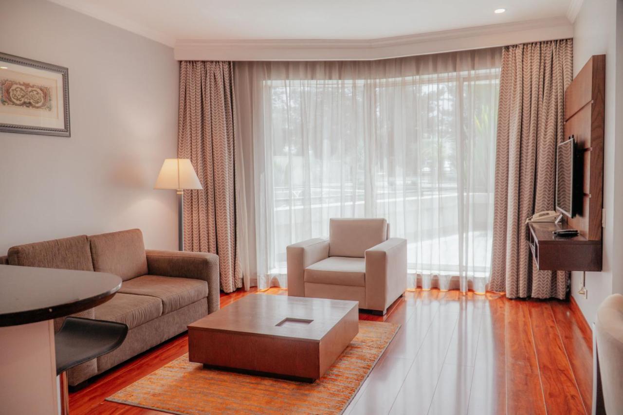 Aparta Hotel Torres De Suites Quito Exteriér fotografie