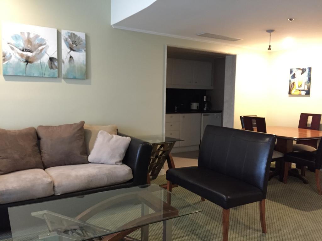 Aparta Hotel Torres De Suites Quito Pokoj fotografie