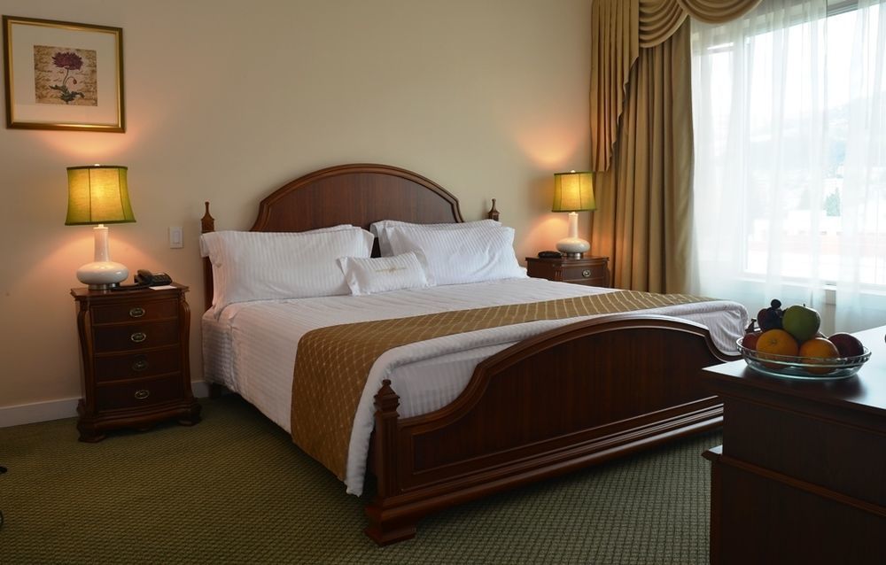 Aparta Hotel Torres De Suites Quito Exteriér fotografie